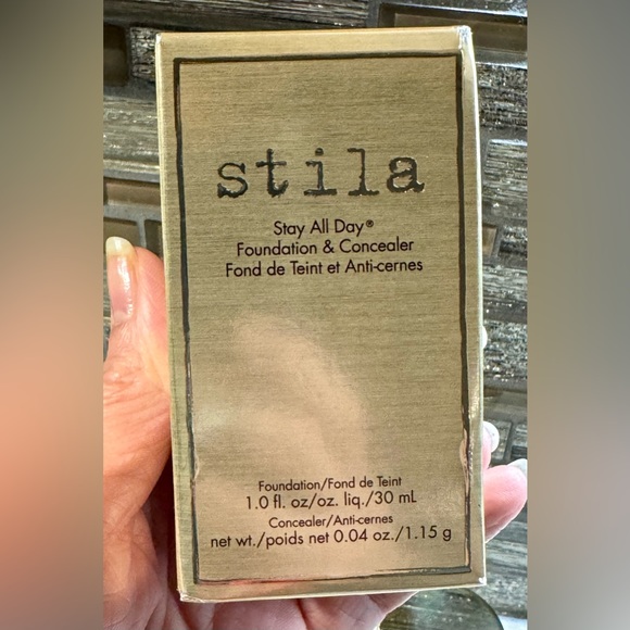 Stila Stay All Day Foundation & Concealer - # 12 Caramel 1 oz Makeup NIB - Picture 2 of 6
